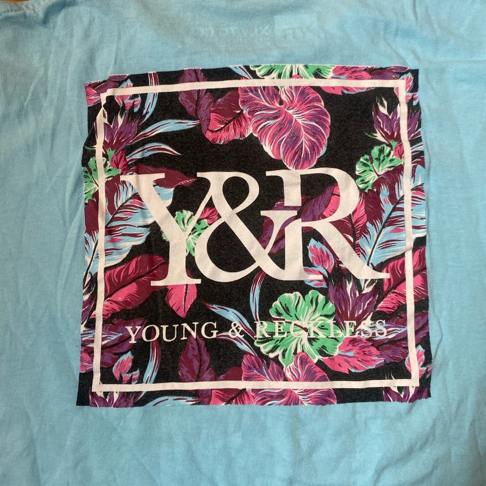 Young & Reckless L.A. Pale blue t-shirt with tropical back graphic Youth XL / 16